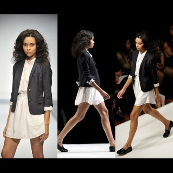 Aritzia Talula Black Oxford Blazer w Gold Buttons - Picture 2 of 11